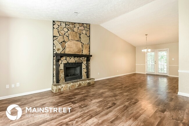 Photo - 3668 Willow Wood Way NW