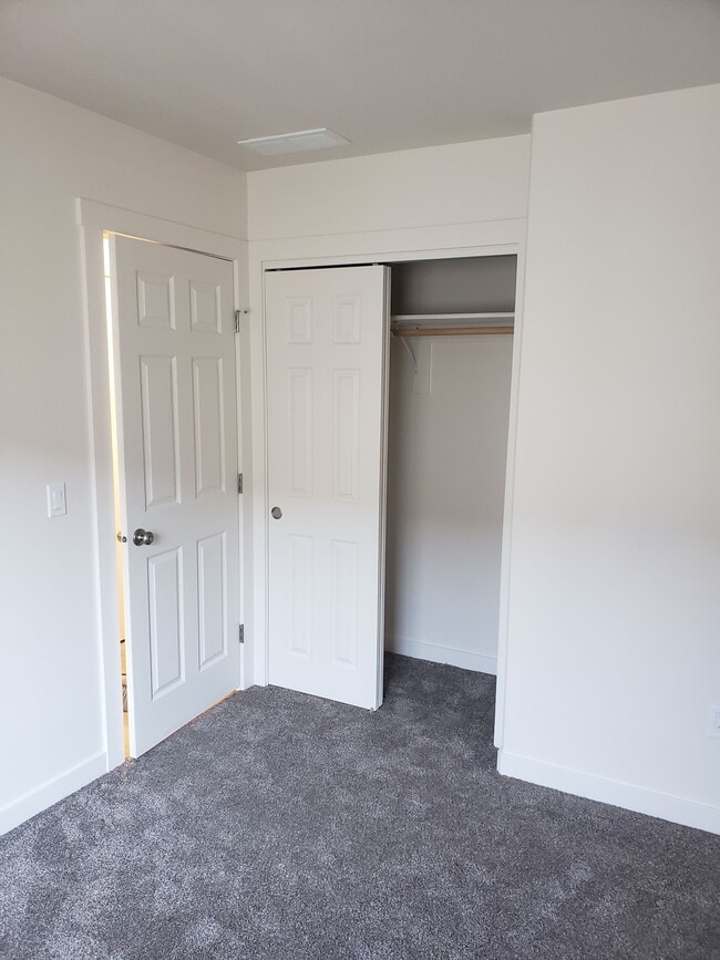 Photo - 712 Schodde Ave