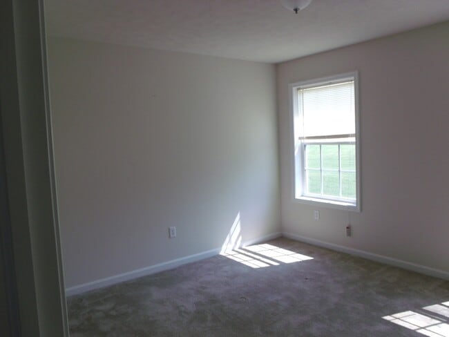 Photo - Very nice 3 bedroom townhome in Pleasant Gap available mid- December!