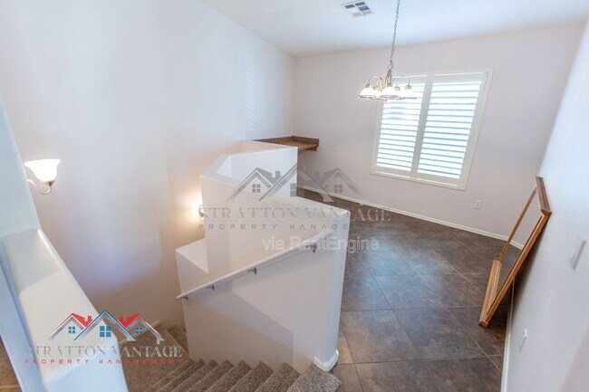 Photo - 2150 W Alameda Rd