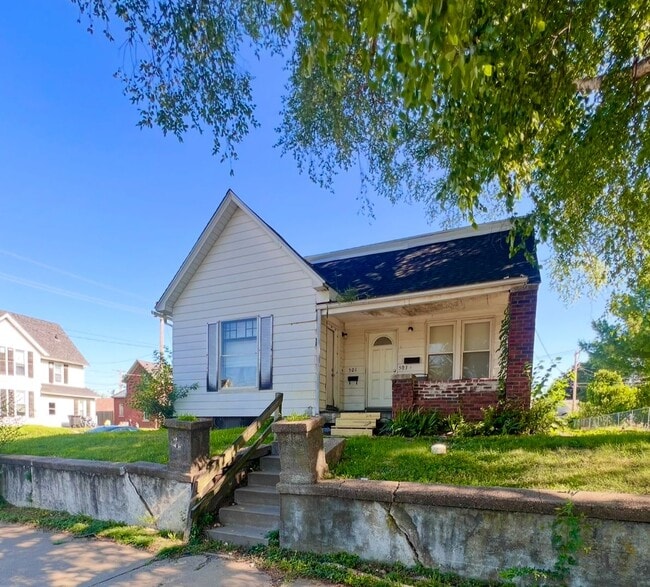 Building Photo - ET 501-503 16th Ave Unit 501 16th Ave