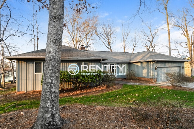 Photo - 123 Tiger Ln