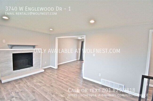 Photo - 3740 Englewood Dr Unit 1