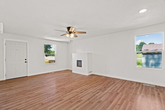 Photo - 4714 Rice Rd