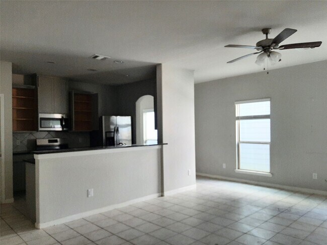 169 Camelot Pl Ct
