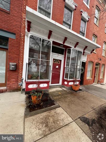 Building Photo - 827 S Bond St Unit 1F Rental