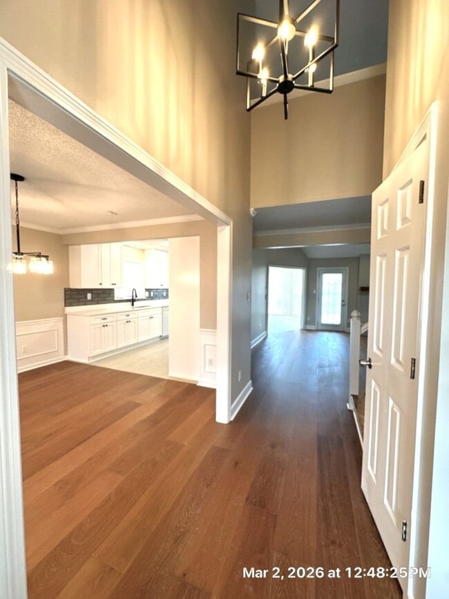 Photo - Germantown/ Gorgeous 5 Bedroom Home Newly Renovated
