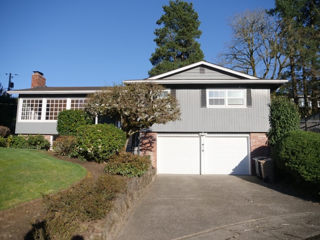 Photo - 1525 Ivy Ct House