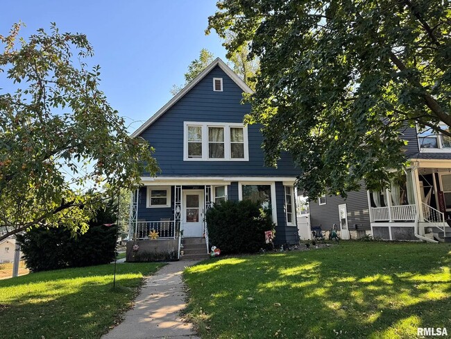 Building Photo - 2927 Fair Ave Unit Upper