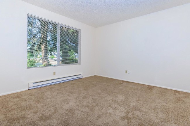 Photo - Abalon Pointe