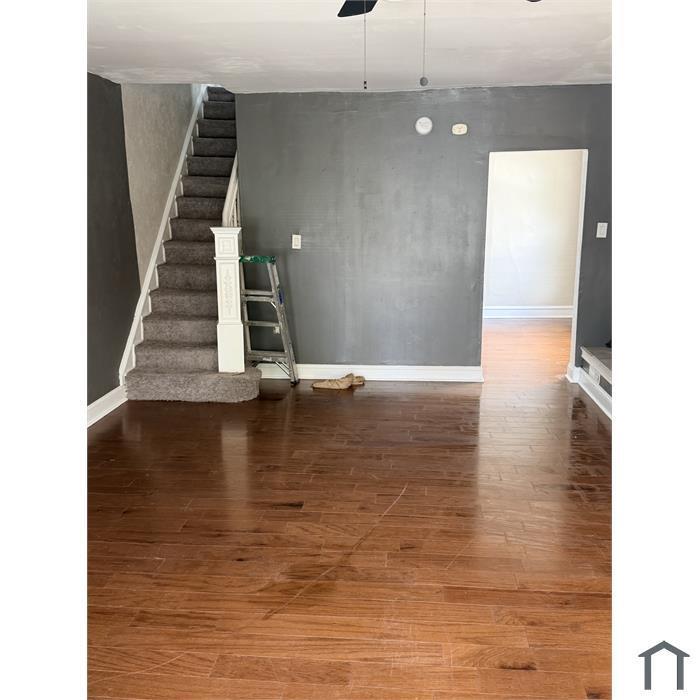 Photo - 837 Broad St