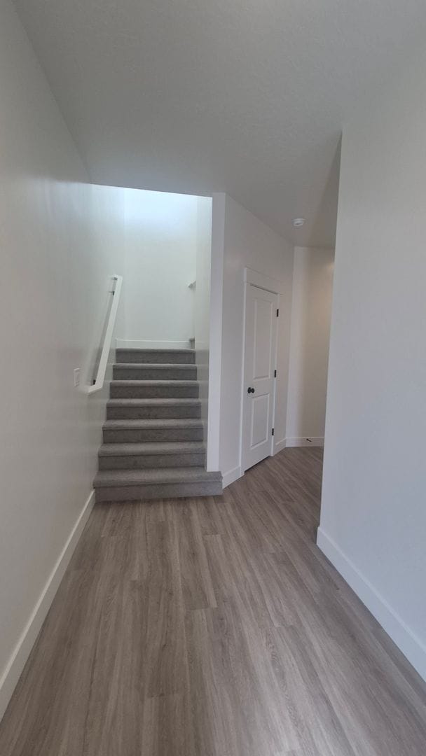 5673 S Weehawken Ln