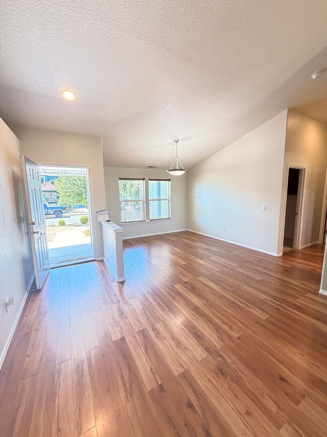 Building Photo - 3-Bedroom 2-Bathrrom home in Creswell