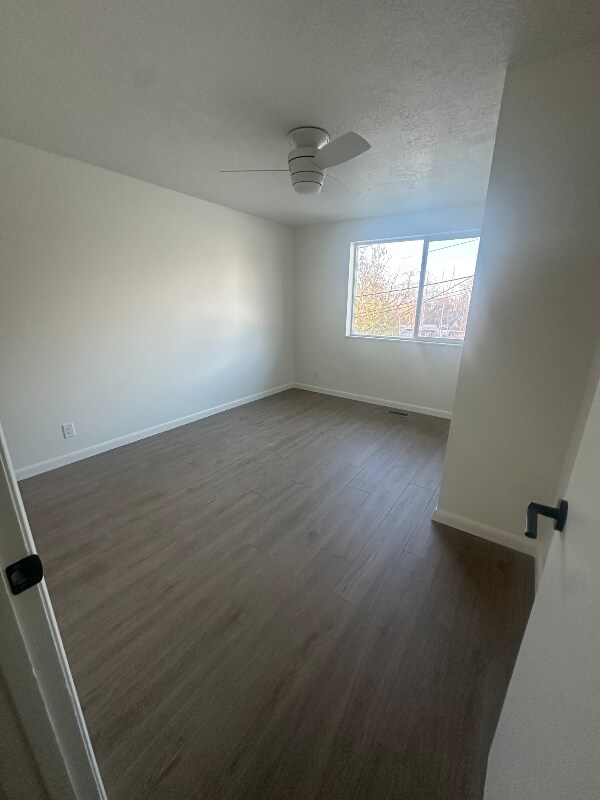 Photo - 673 E 6th Ave Unit 11