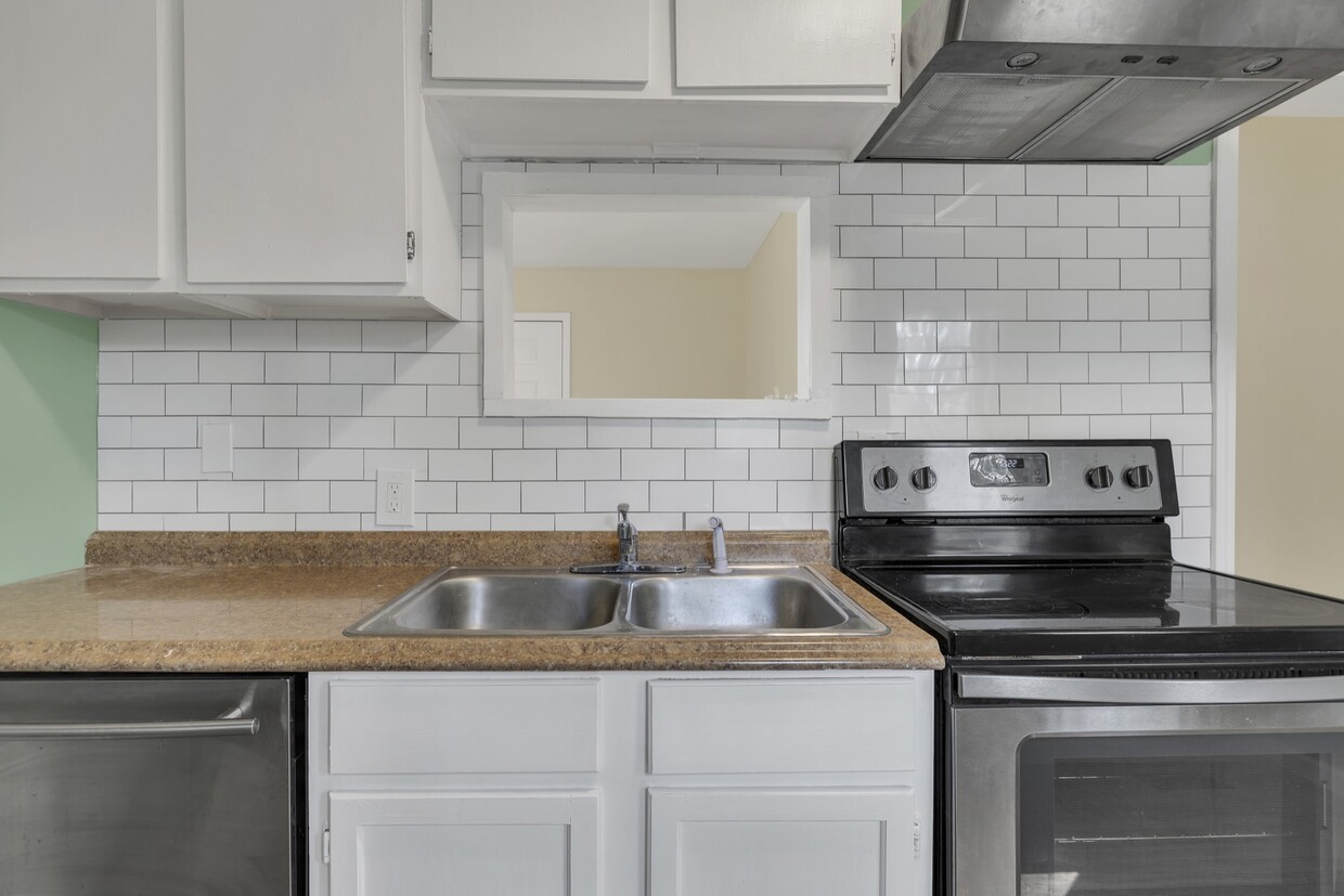 Photo - 1703 Delta Ave (Nashville, TN)