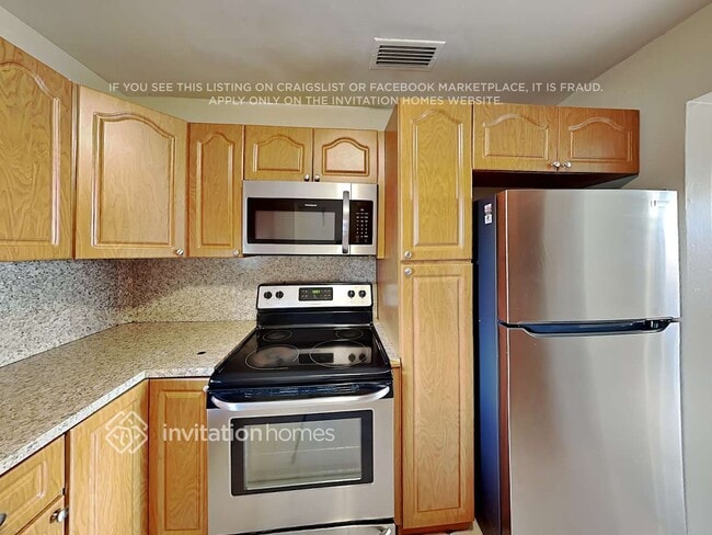 Photo - 2620 SW 121st Ave