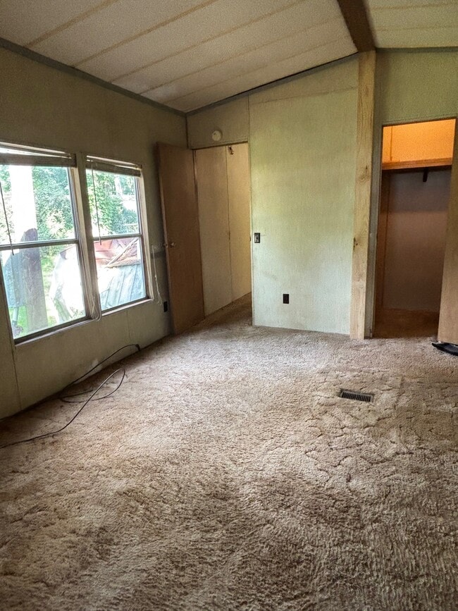 Photo - Bucanneer Lot 6