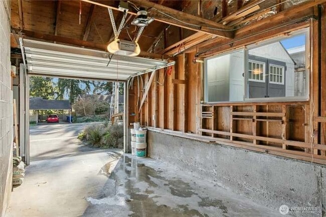 Photo - 16326 Lake Hills Blvd