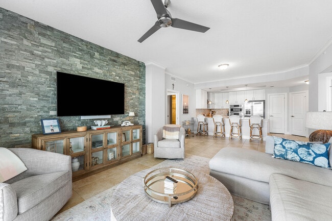 Photo - 1024 Bay Colony Dr S Unit 1024