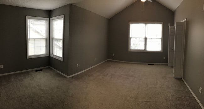 Photo - 1204 Riviera Dr