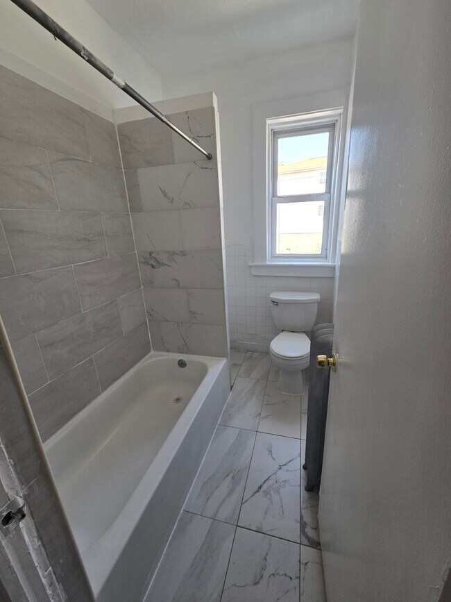 Photo - 526 S 15th St