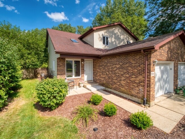 Photo - 1514 Peachtree Ln