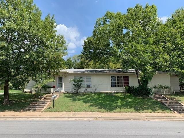 Photo - 10 Pershing Dr