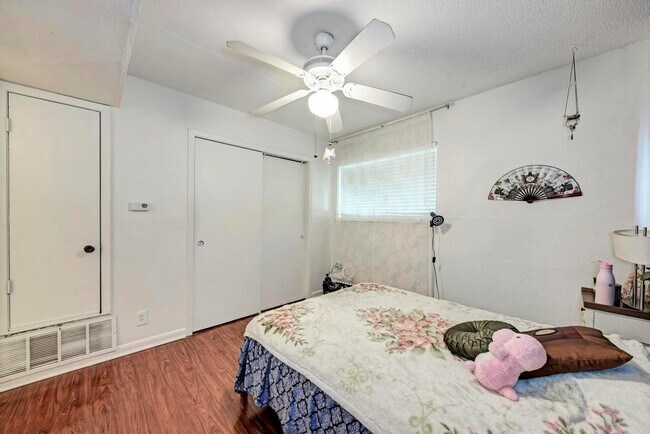 Photo - 1010 W 23rd St Unit 15