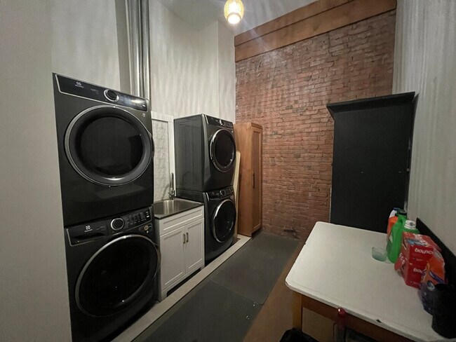 Photo - 361a 1st Ave Unité SI ID1386646P