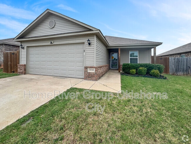 Building Photo - 10201 Hidden Village Dr Rental