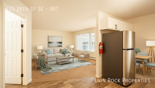 Building Photo - 623 28th St SE Unit 907