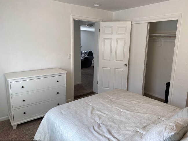 Photo - 534 N 6th Ave