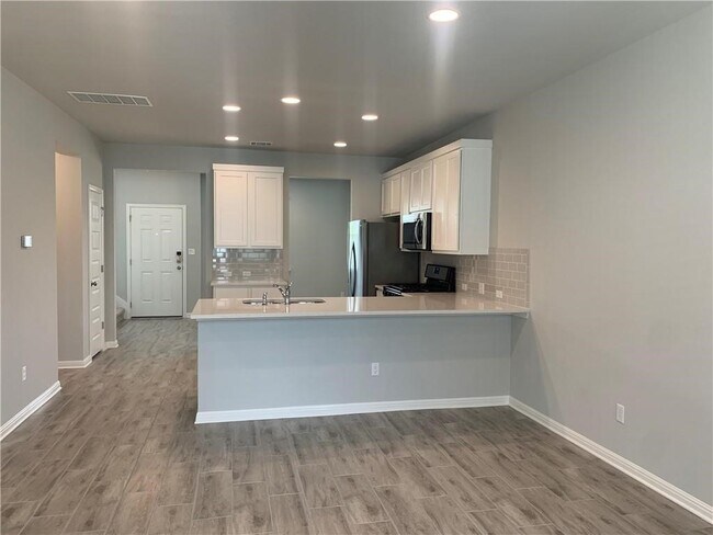 Photo - 2008 Arendale Dr