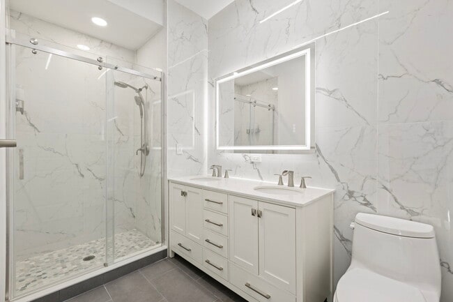 Photo - 1100 Adams St Unit 313