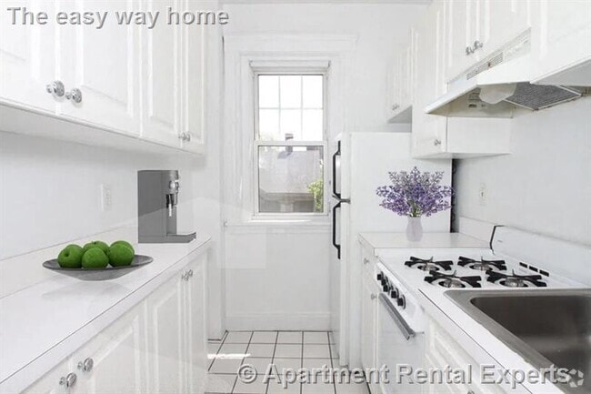 Building Photo - 21 Wendell St Unit #7 Rental