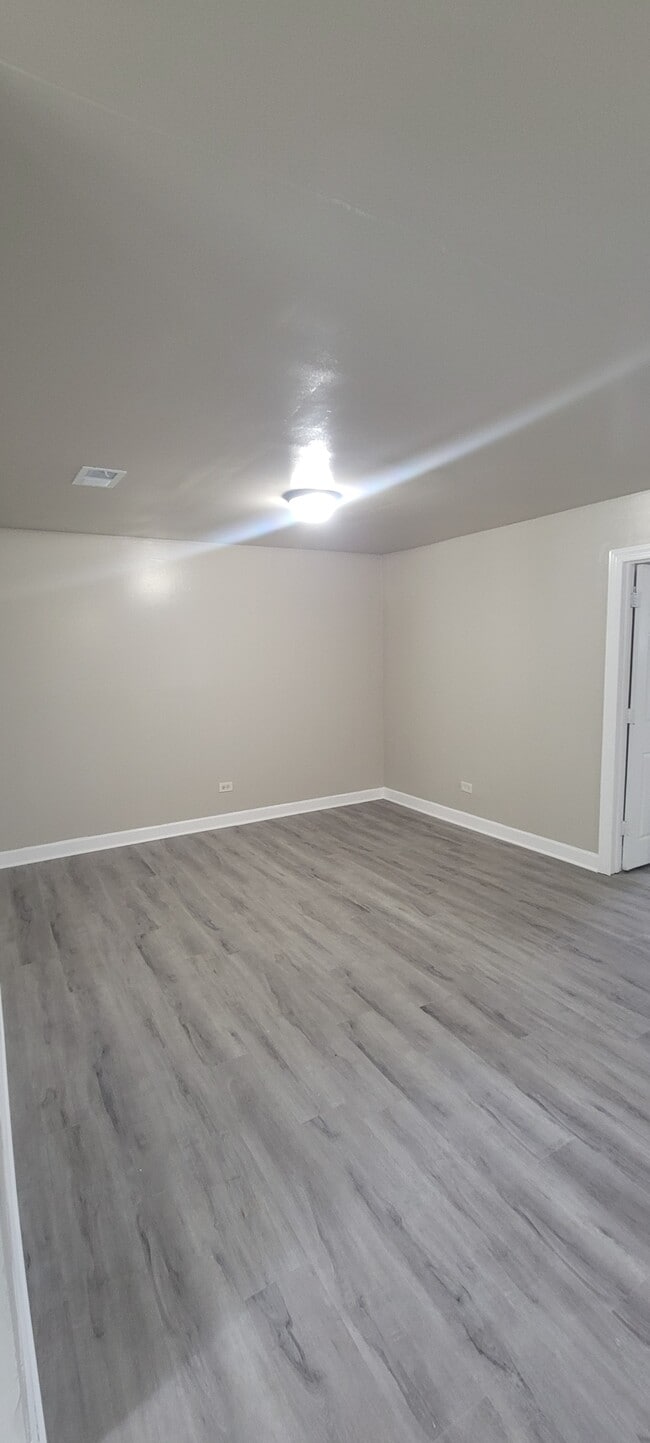 Photo - 22223 Karlov Ave