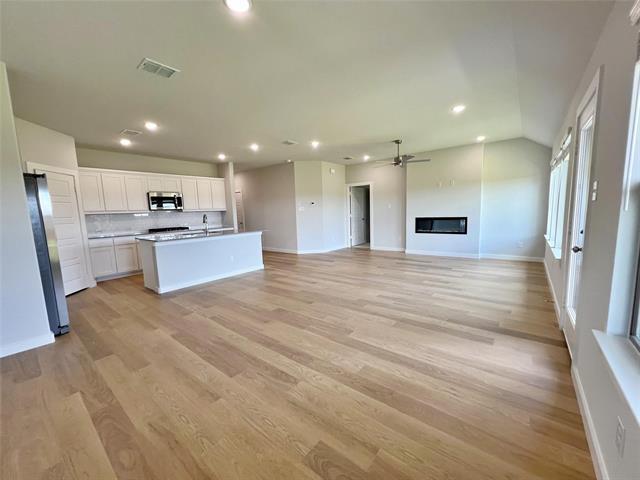 Photo - 1005 Airbender Dr