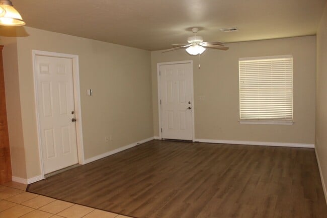 Photo - Senior Housing - 63+