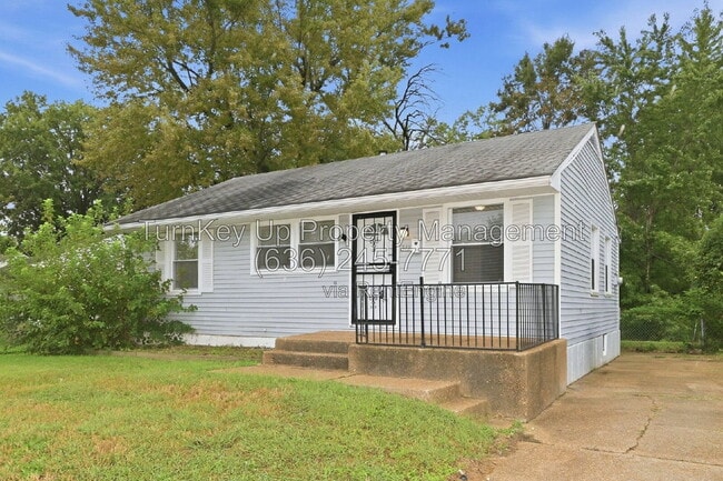 312 Banff Cir