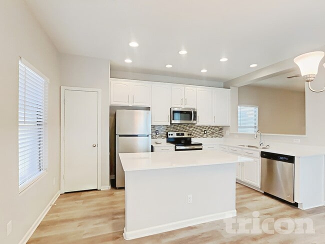 Photo - 17102 N 185th Ln