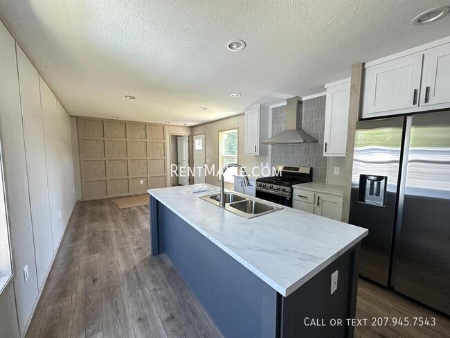 Photo - 438 Finson Rd