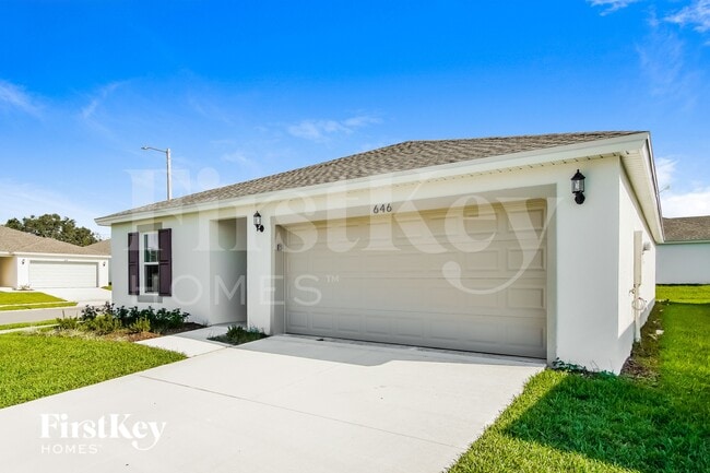 Photo - 646 Lindbergh Wy