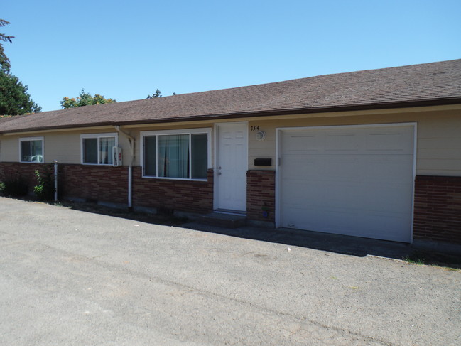 CLAYBOURNE TERRACE: PROPERTY - Claybourne Terrace Rental