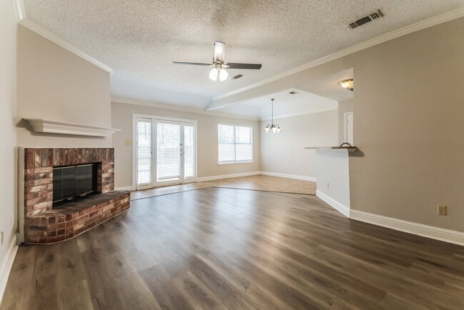 Photo - 2524 Park Valley Dr
