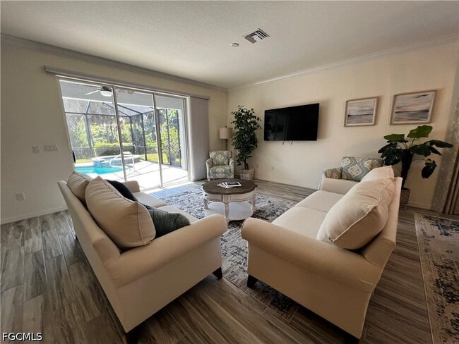 Photo - 15556 Pascolo Ln