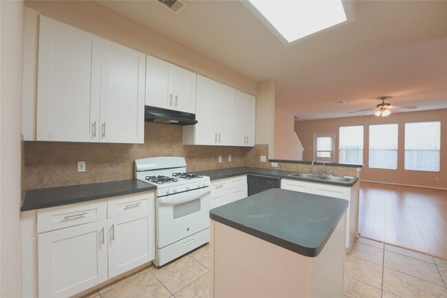 Photo - 22523 Spring Crossing Dr