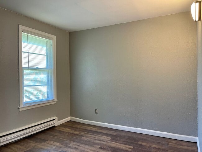 Photo - 1021 Hudson Rd Unit 2