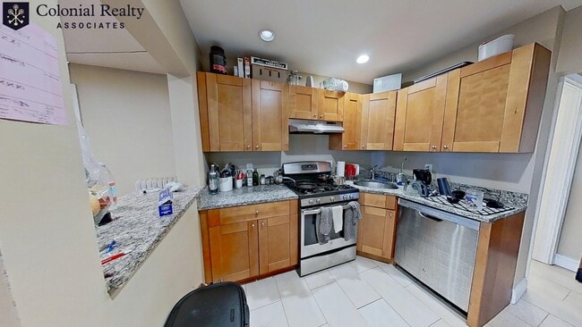 Photo - 76 Egmont St Unit 5