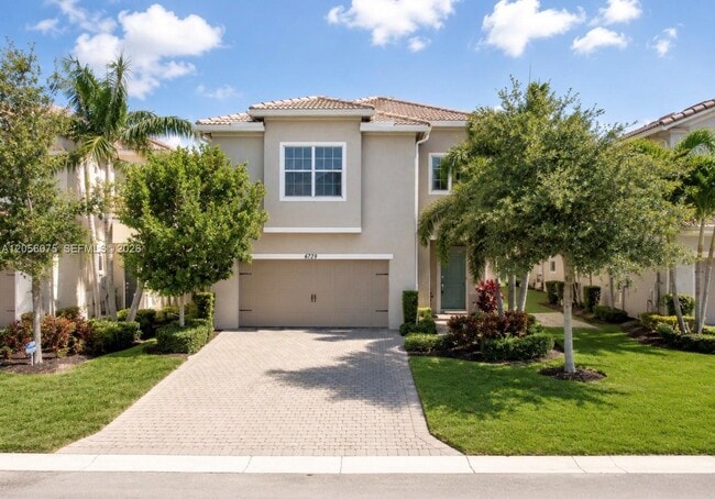 Building Photo - 4729 Greenway Dr