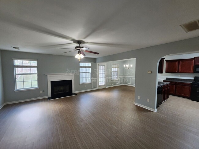 Photo - 5860 el Segundo Way